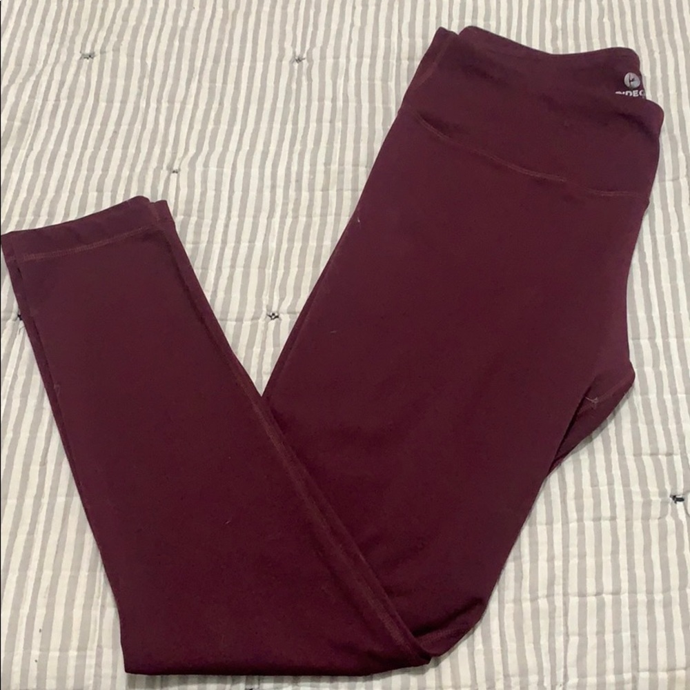 90 Degree by Reflex Maroon Leggings